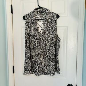 Animal print, sleeveless,light weight blouse Tunic. 1x/ 2X Perfect condition